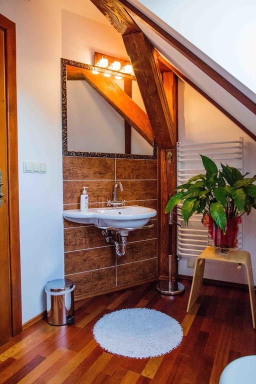 Willa nad Popradem Bed and Breakfast Piwniczna-Zdroj Exteriör bild
